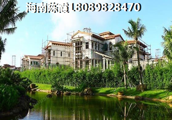 富力盈溪谷三期先生的院子對比<font color=red>官塘世家2號院</font>哪個適合養老？海口買房過冬養老哪里最靠譜？